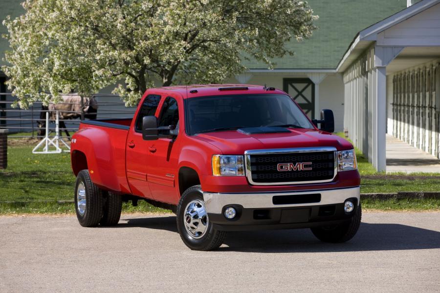  GMC Sierra 3500 HD SLT 2011 года  (фото 9 из 9)
